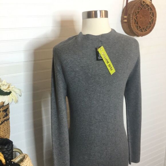 Gianni Bini Asymmetrical Hem Sweater Dress NWT Small - Picture 4 of 8